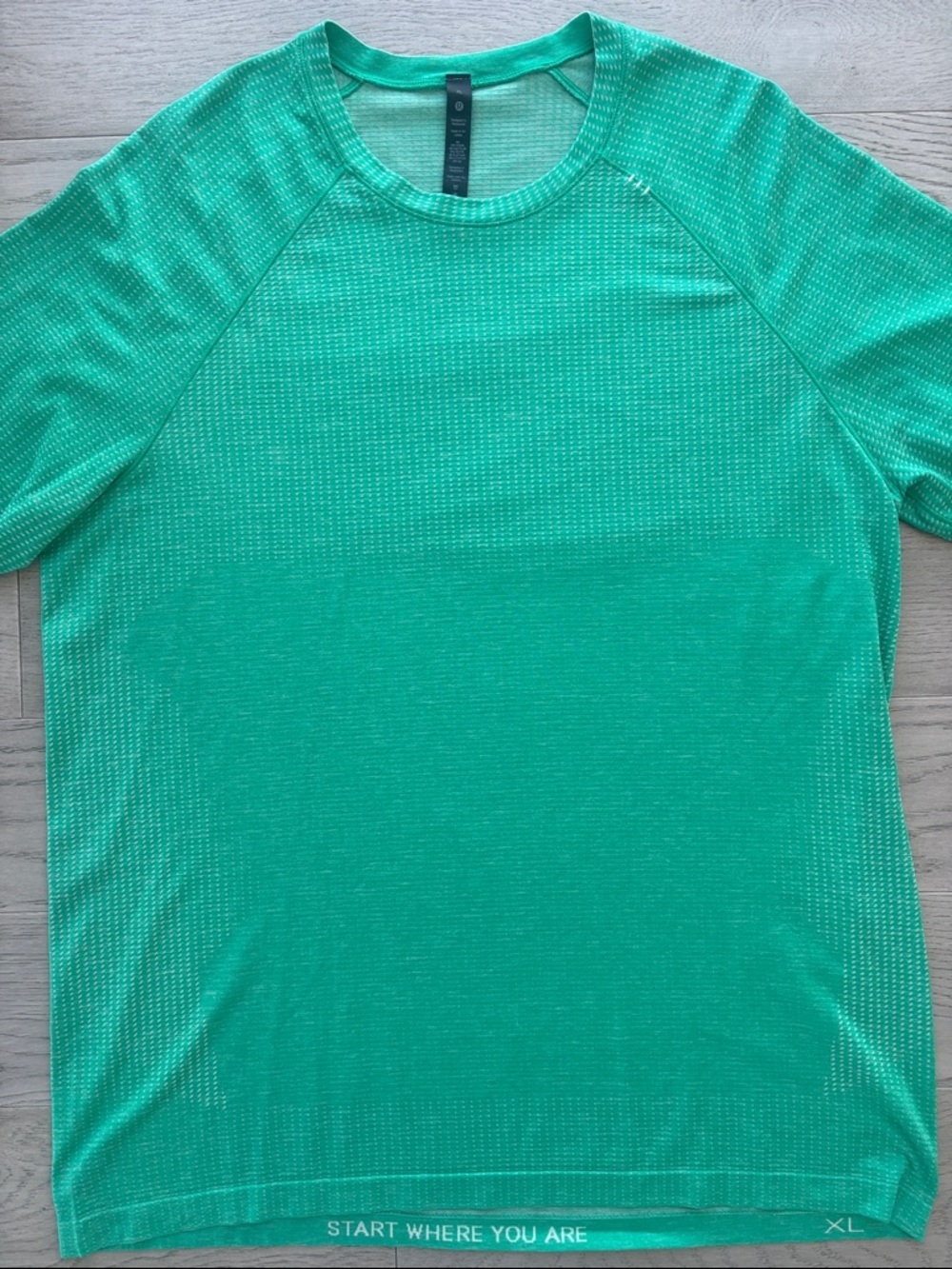 Lululemon Metal Vent Tech Short Sleeve Green Tee Men’s XL - Picture 3 of 9